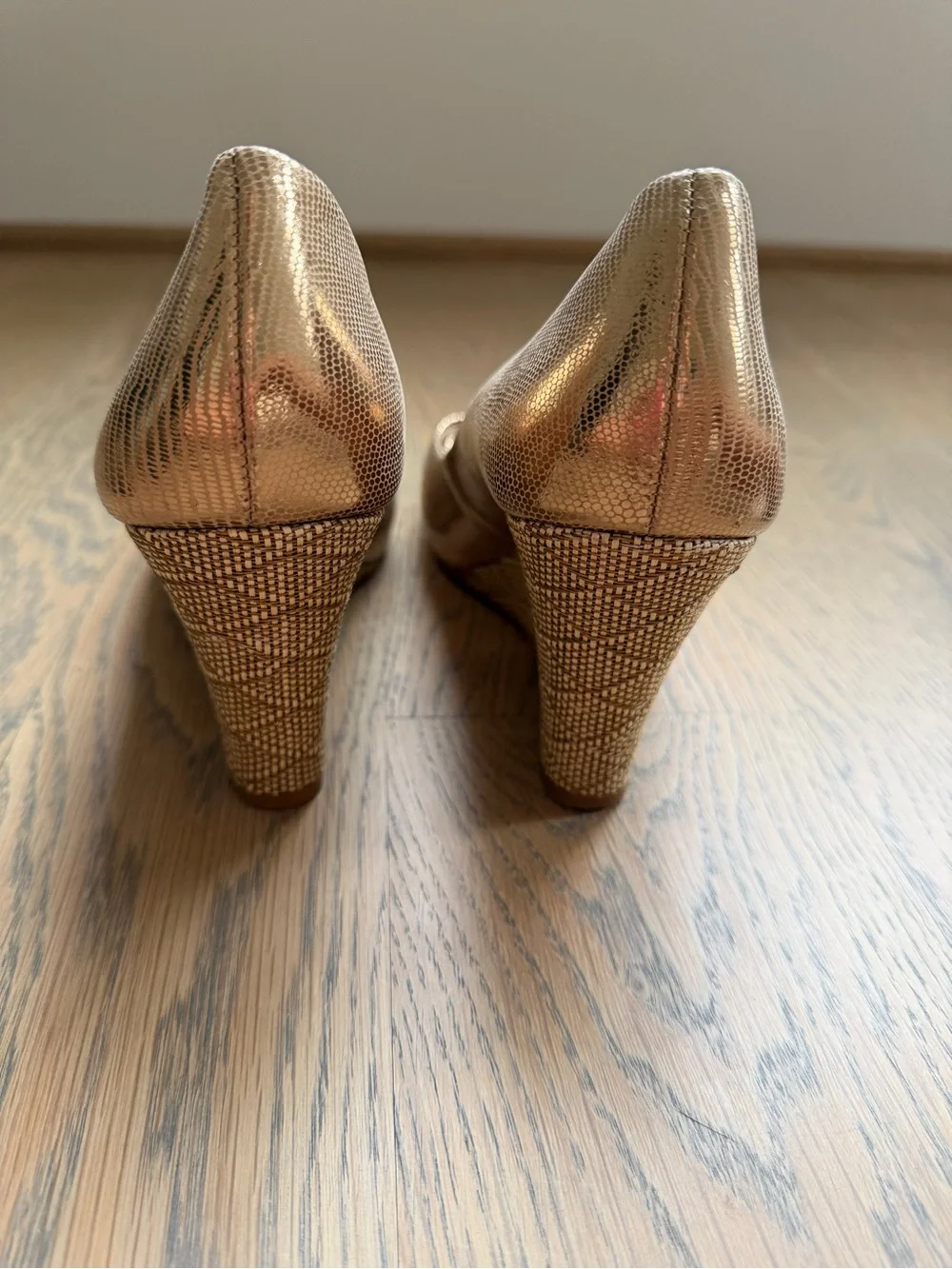 Lilly Pulitzer Metallic Gold Peep-Toe Wedges